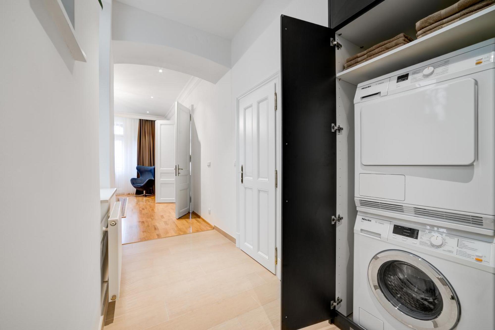 Bishop Apartments Brno Bagian luar foto
